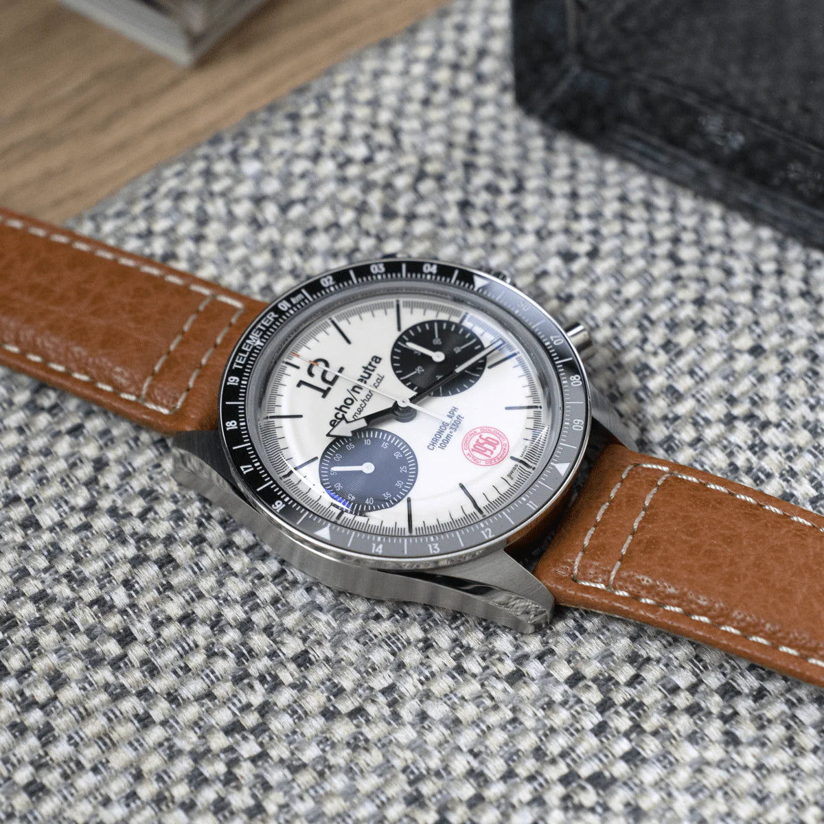 Echo/Neutra Cortina 1956 | White Chronograph